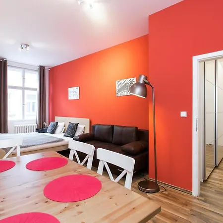 Soukenicka Apartcomplex 1 Lägenhetshotell